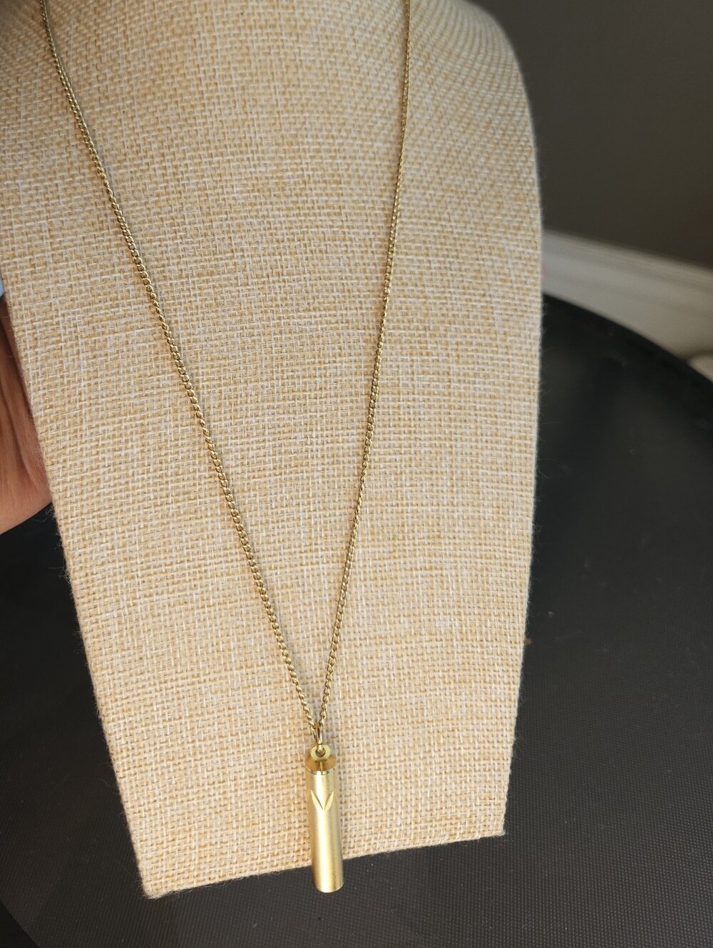 Minimal Gold Cylinder Pendant Necklace for Women